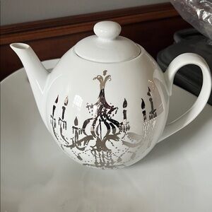 Rosanna Bowles White Chandelier Teapot